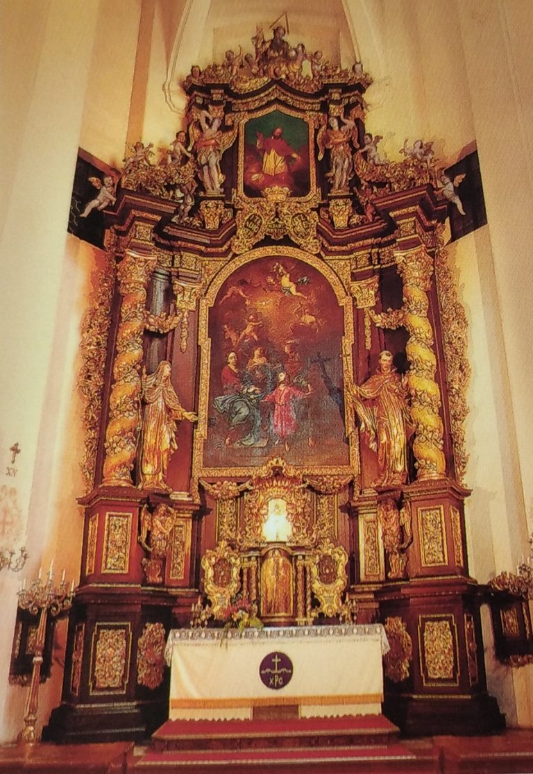 Kostel sv. Josefa - oltář